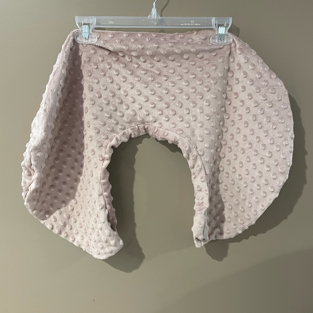 Breastfeeding pillow cover. Pink velvet with bubbled detail.